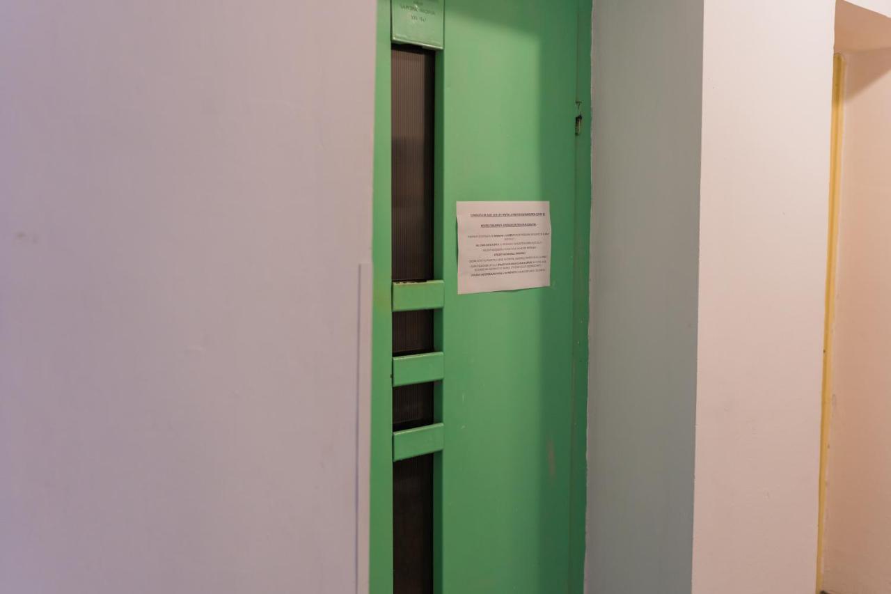 Cozy & Spacious 2br With Netflix * Bucarest