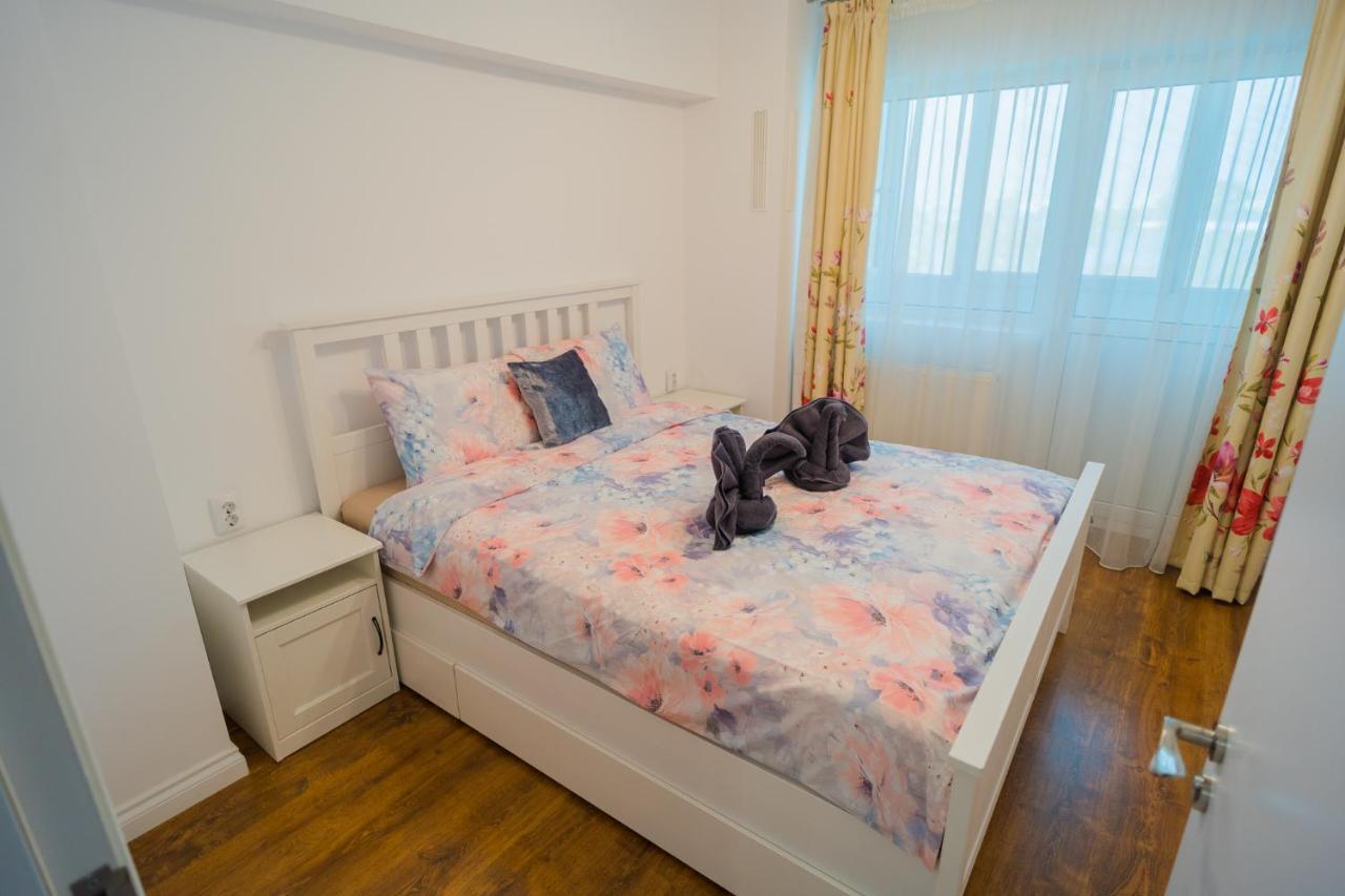 Appartamento Cozy & Spacious 2br With Netflix Bucarest